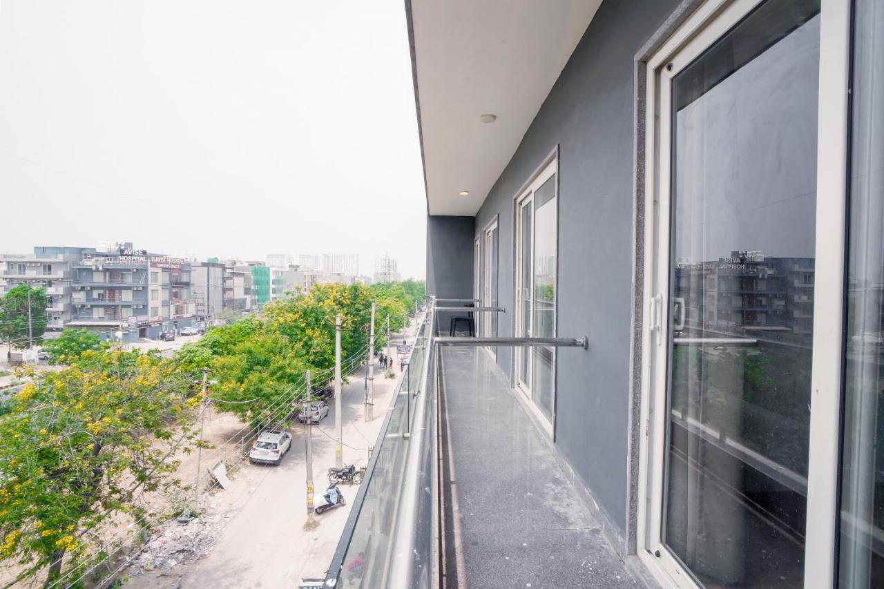 Saltstayz Express - Medicity Near Medanta Hospital Gurgaon Exterior photo